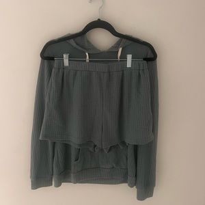 Size Medium Cotton Sweatshirt And Short PJ Set